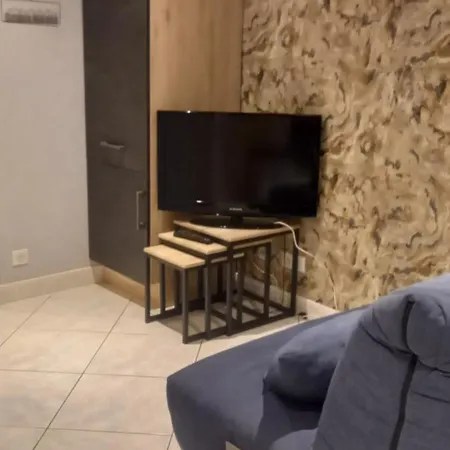 A L Instant Present Apartment Brison-Saint-Innocent